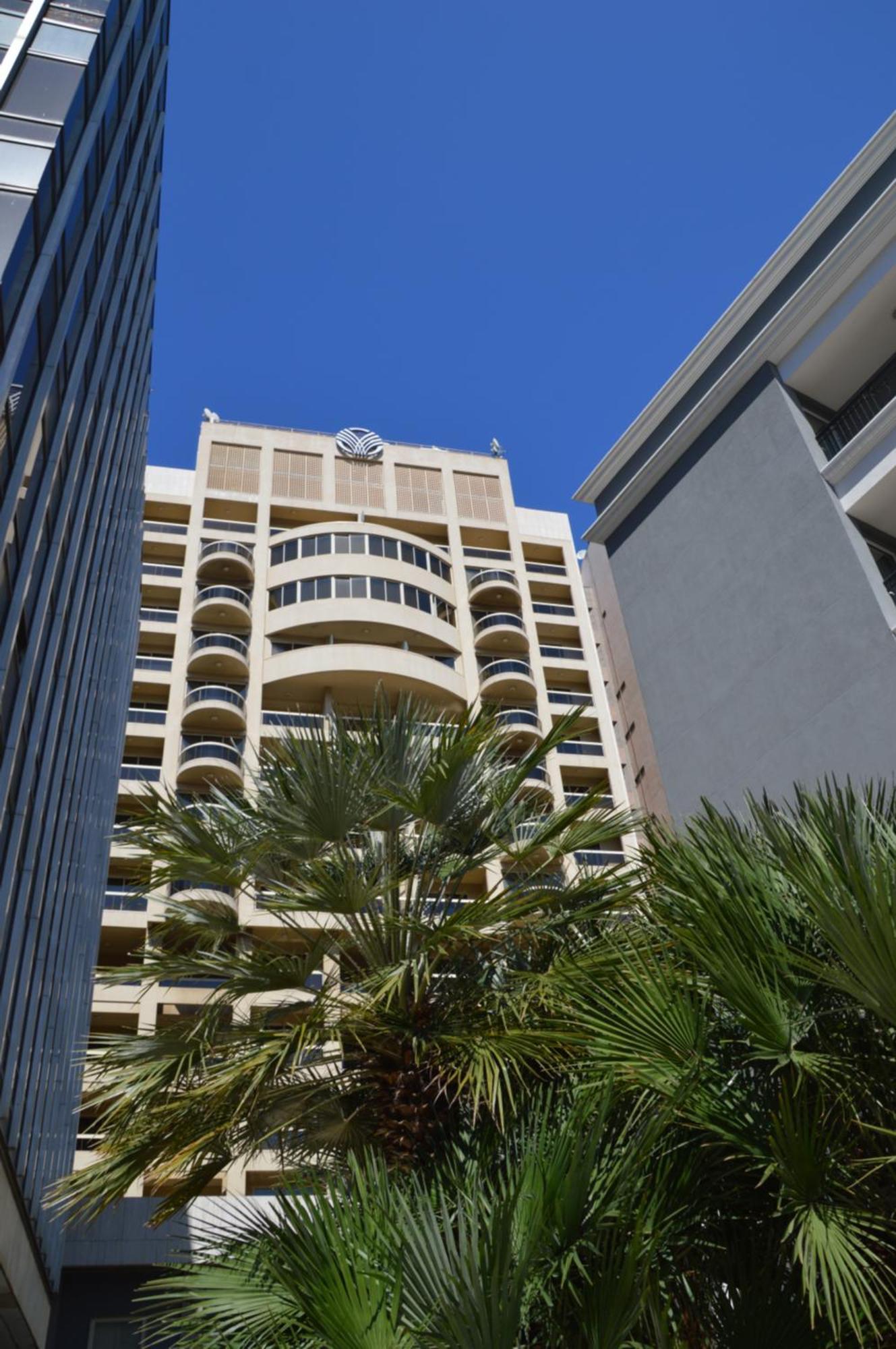 Gefinor Rotana - Beirut Hotel Exterior photo The building's facade