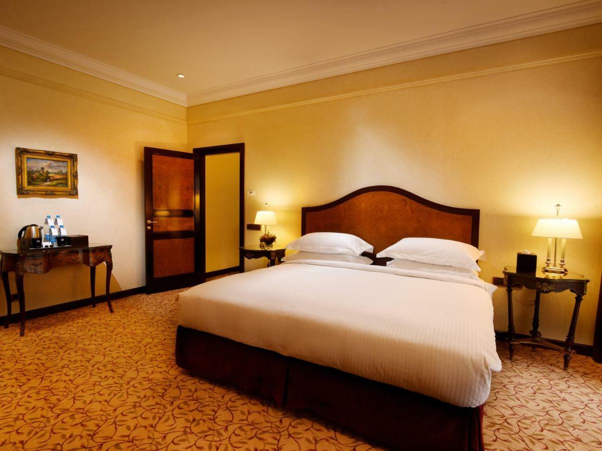Gefinor Rotana - Beirut Hotel Exterior photo